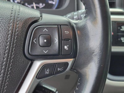 2017 Toyota Highlander XLE V6 AWD (Natl)