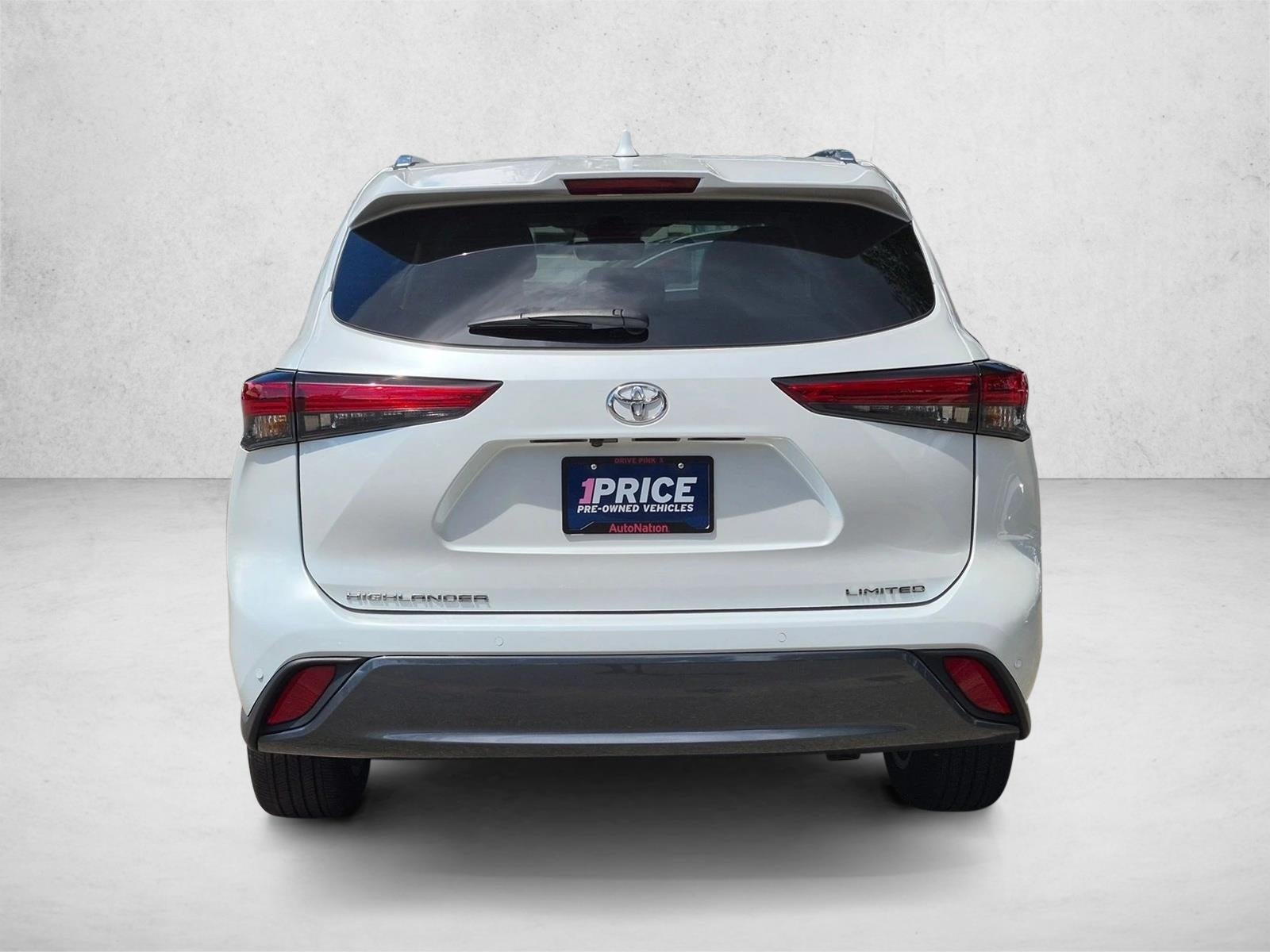2023 Toyota Highlander Limited FWD (GS)