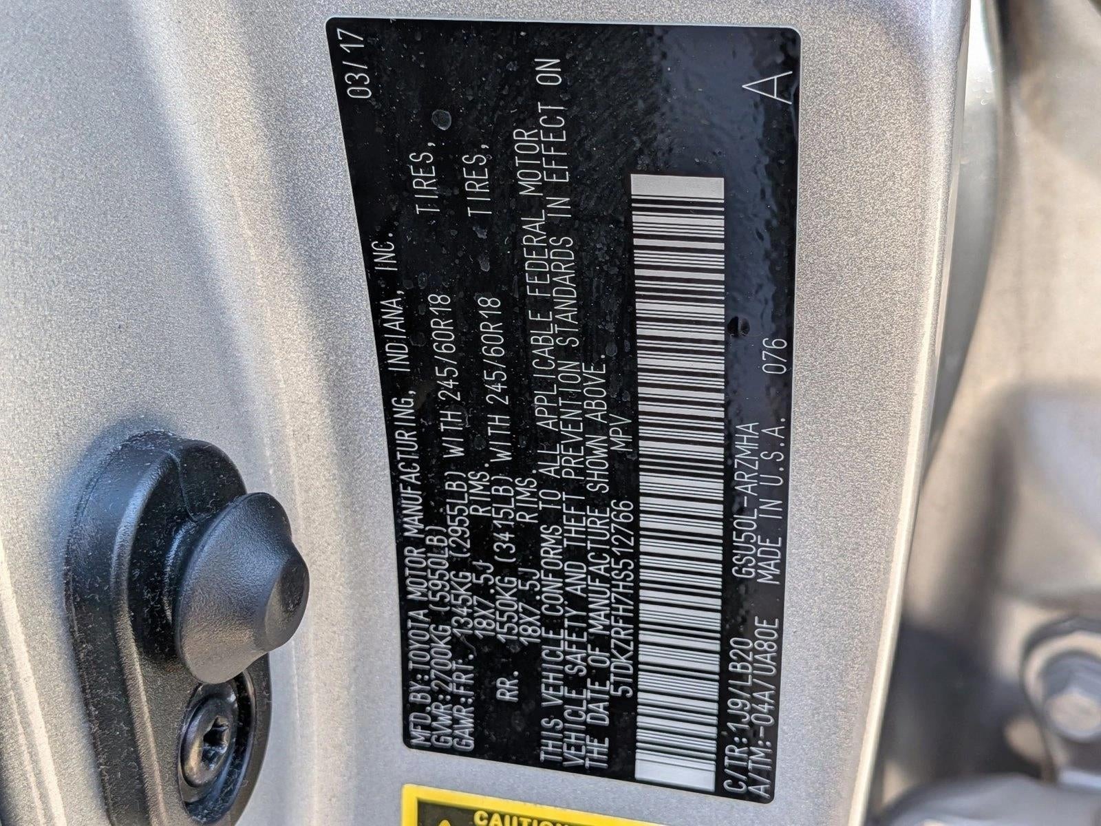 2017 Toyota Highlander XLE V6 FWD (Natl)