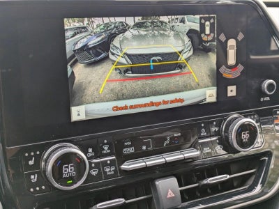 2023 Toyota Highlander Hybrid Limited AWD (Natl)