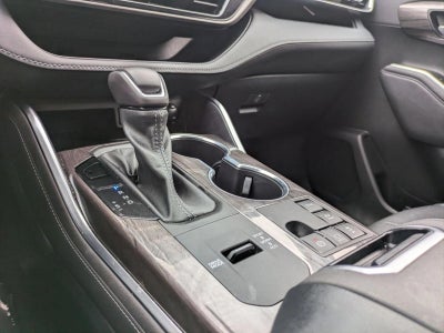 2023 Toyota Highlander Hybrid Limited AWD (Natl)