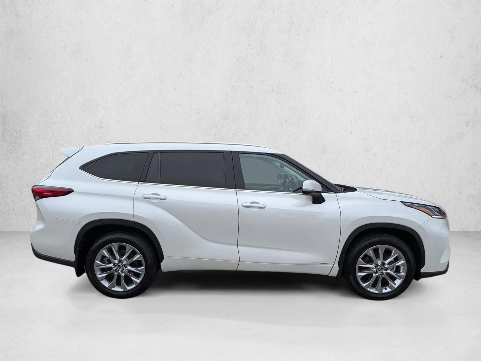 2023 Toyota Highlander Hybrid Limited AWD (Natl)
