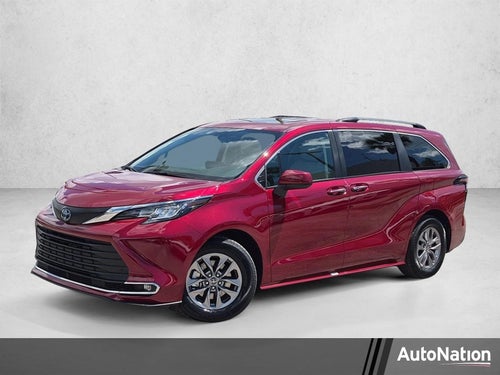 2023 Toyota Sienna XLE FWD 8-Passenger (Natl)