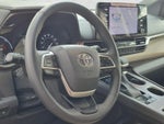 2023 Toyota Sienna XLE FWD 8-Passenger (Natl)