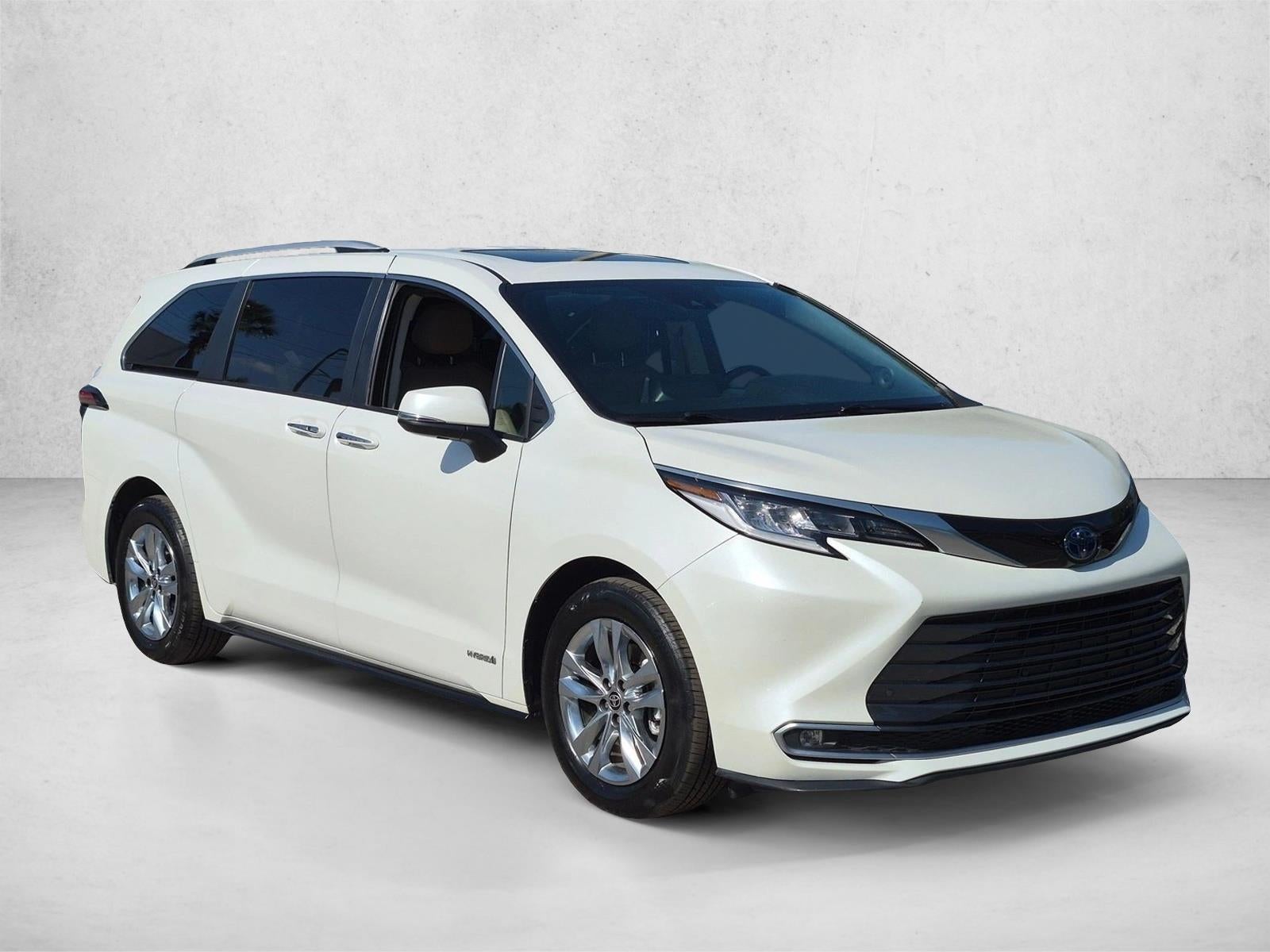 2021 Toyota Sienna Limited FWD 7-Passenger (GS)