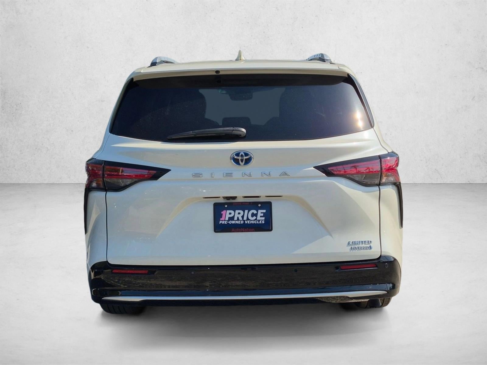 2021 Toyota Sienna Limited FWD 7-Passenger (GS)