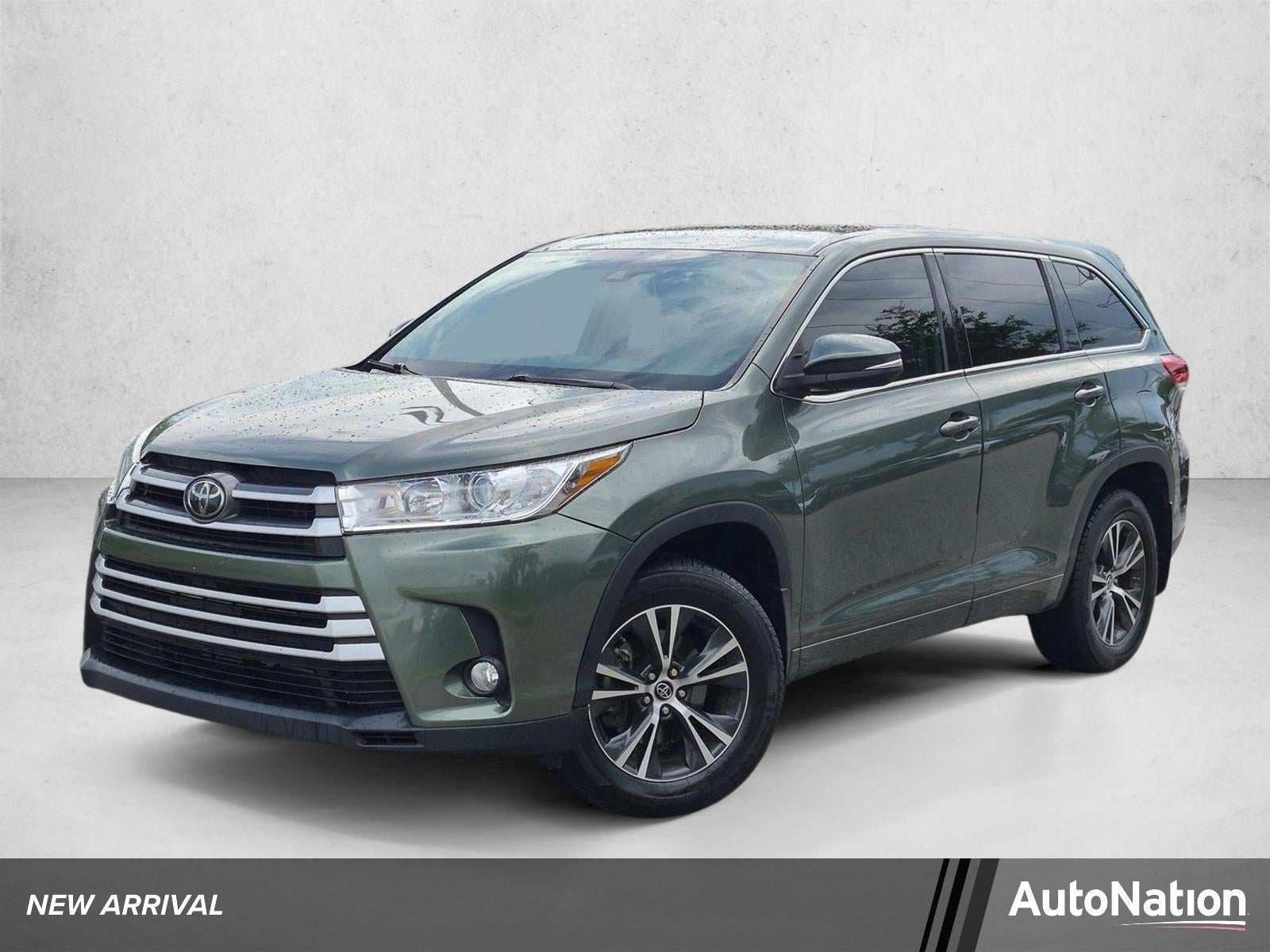 2018 Toyota Highlander LE Plus V6 FWD (SE)