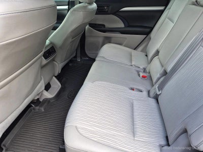 2018 Toyota Highlander LE Plus V6 FWD (SE)