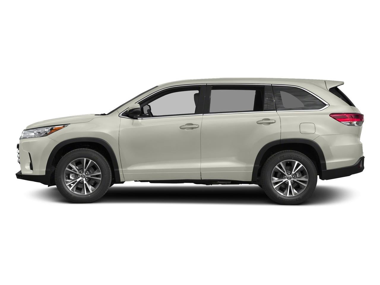 2017 Toyota Highlander LE V6 FWD (GS)
