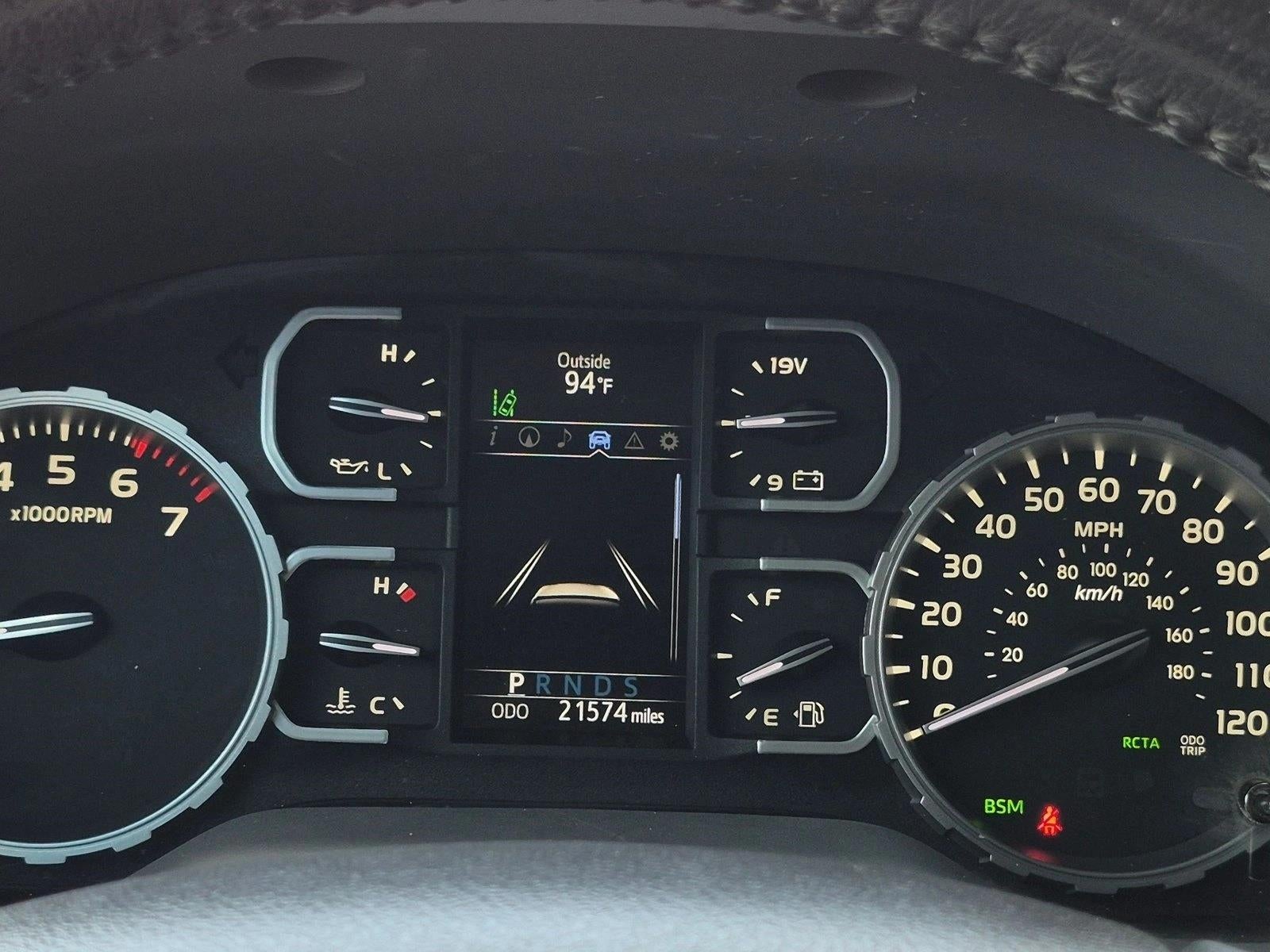 2021 Toyota Tundra 2WD 2WD Limited CrewMax 5.5' Bed 5.7L (GS)