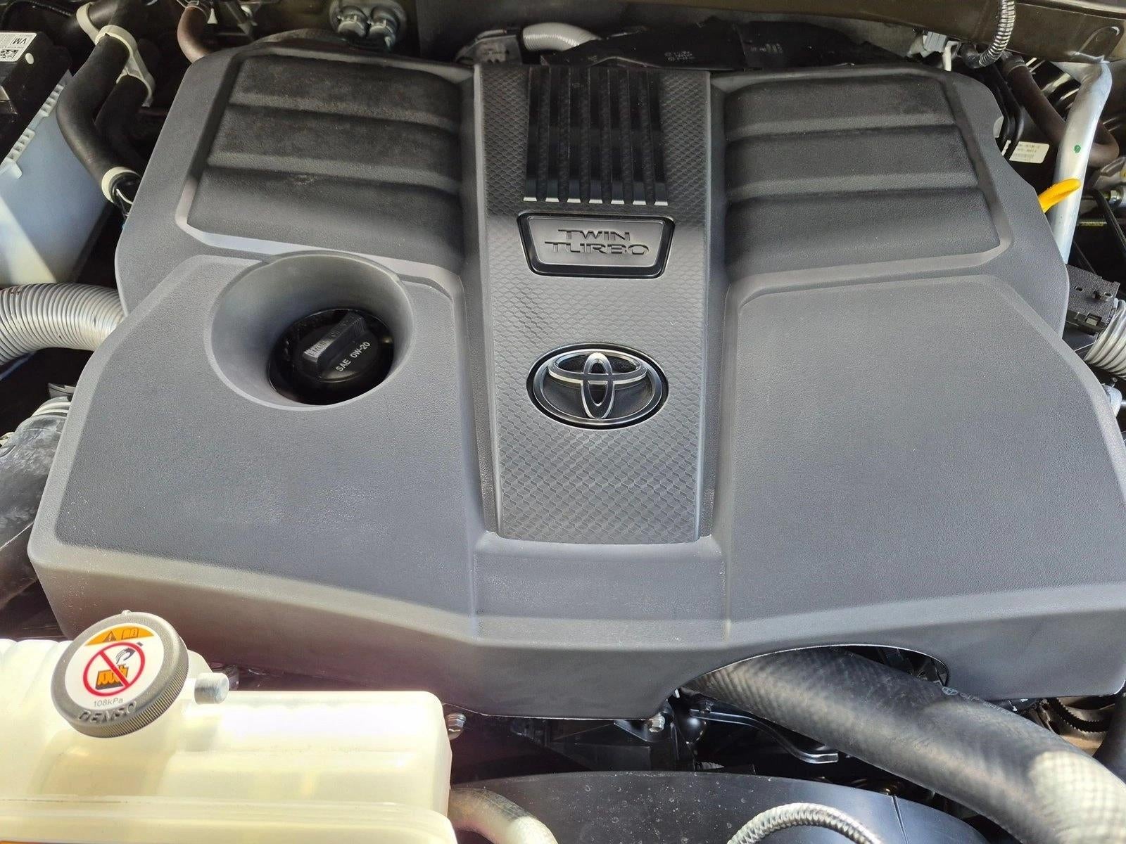 2024 Toyota Tundra 4WD 4WD Platinum CrewMax 5.5' Bed (Natl)