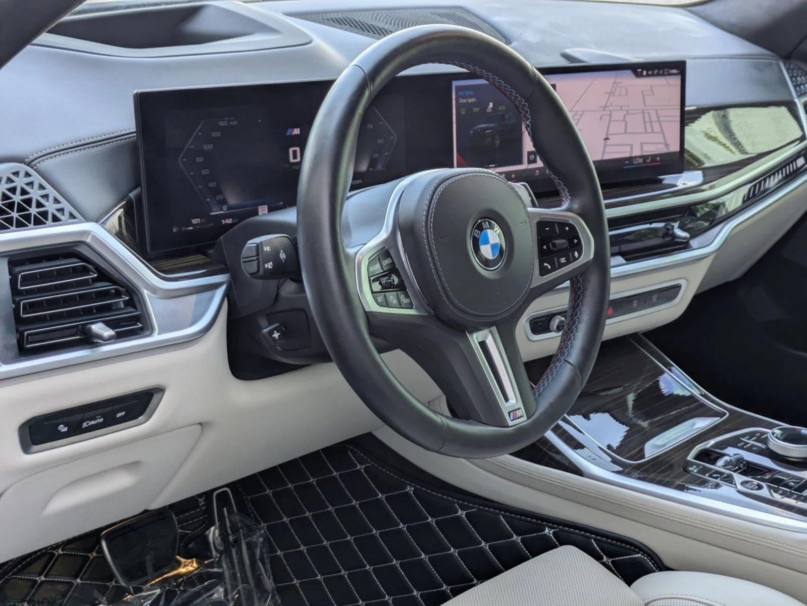 2025 BMW X7 M60i Sports Activity Vehicle