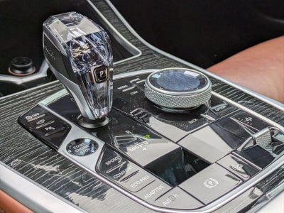 2022 BMW X7 xDrive40i Sports Activity Vehicle