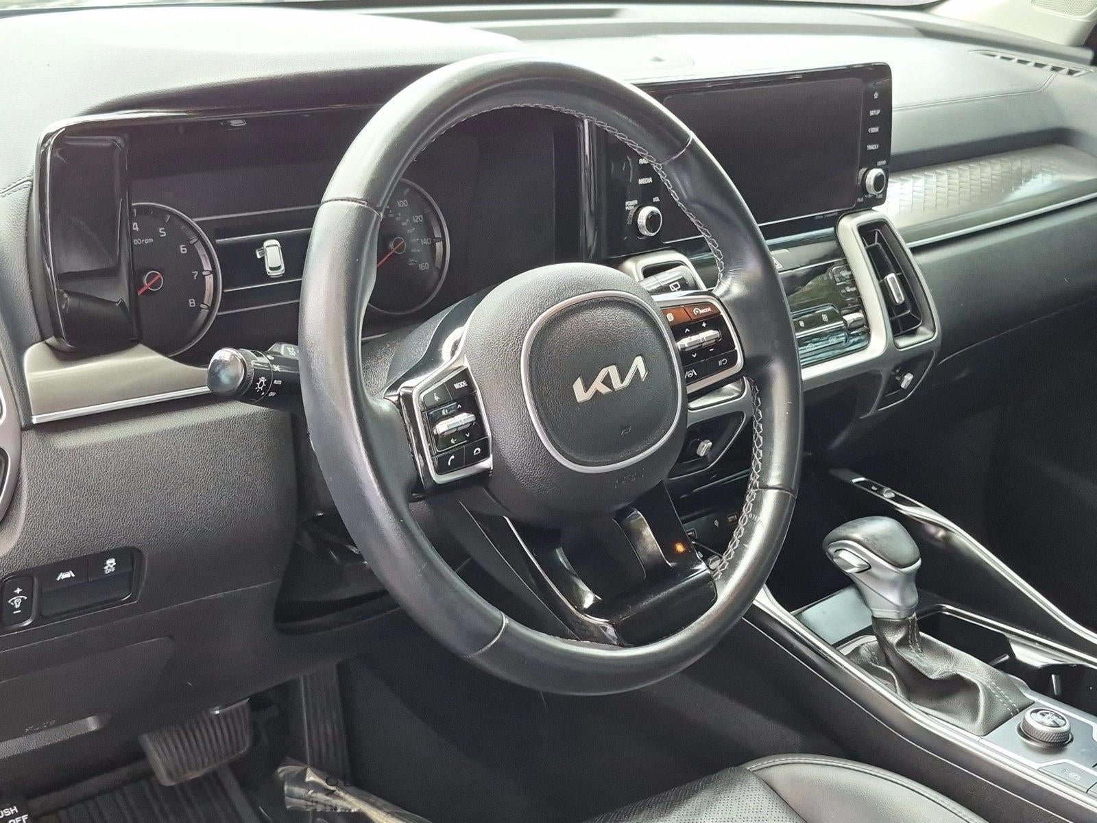 2023 Kia Sorento S FWD