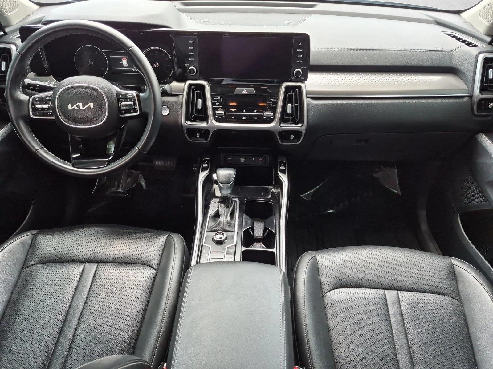 2023 Kia Sorento S FWD