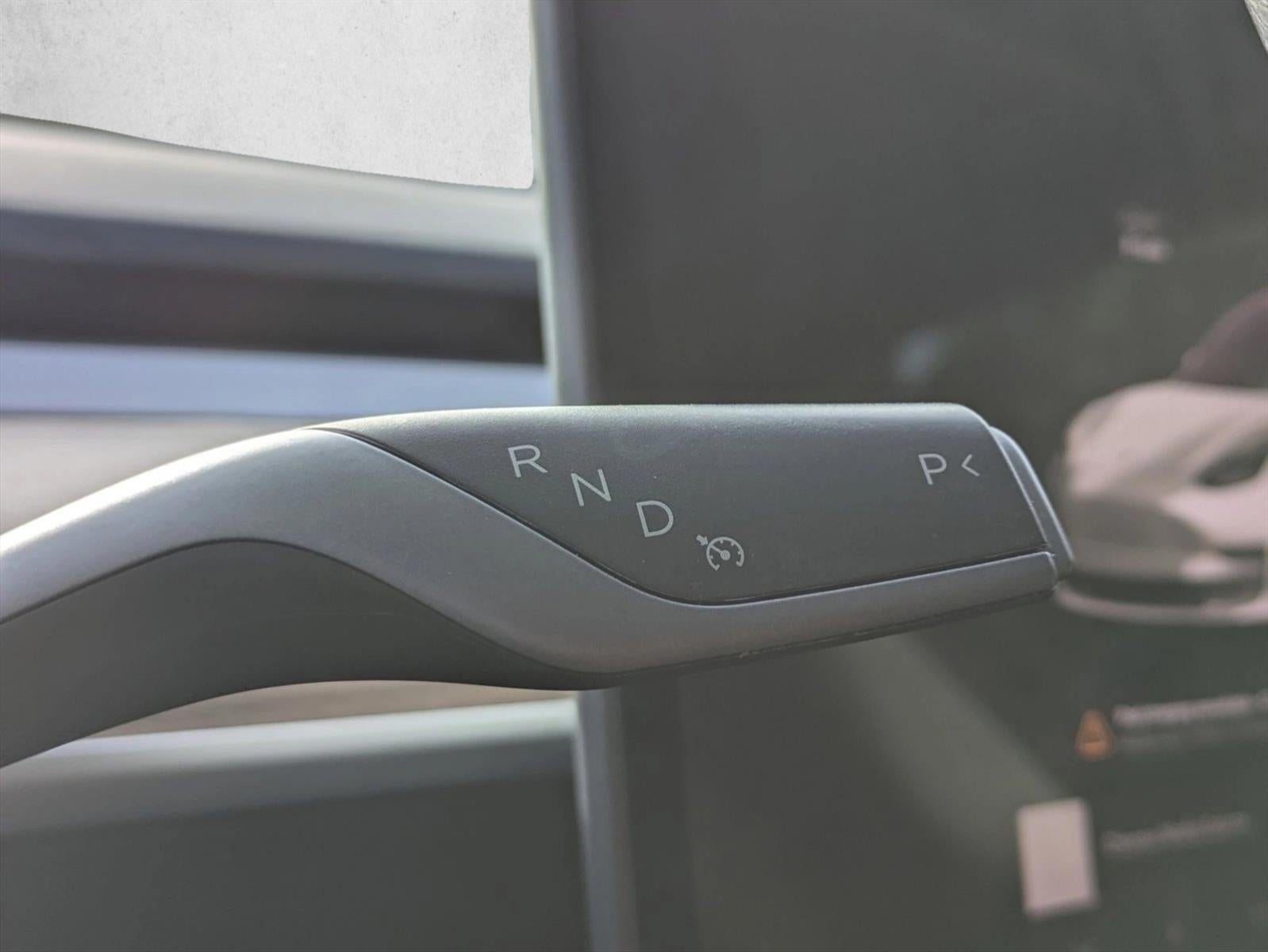 2022 Tesla Model 3 RWD