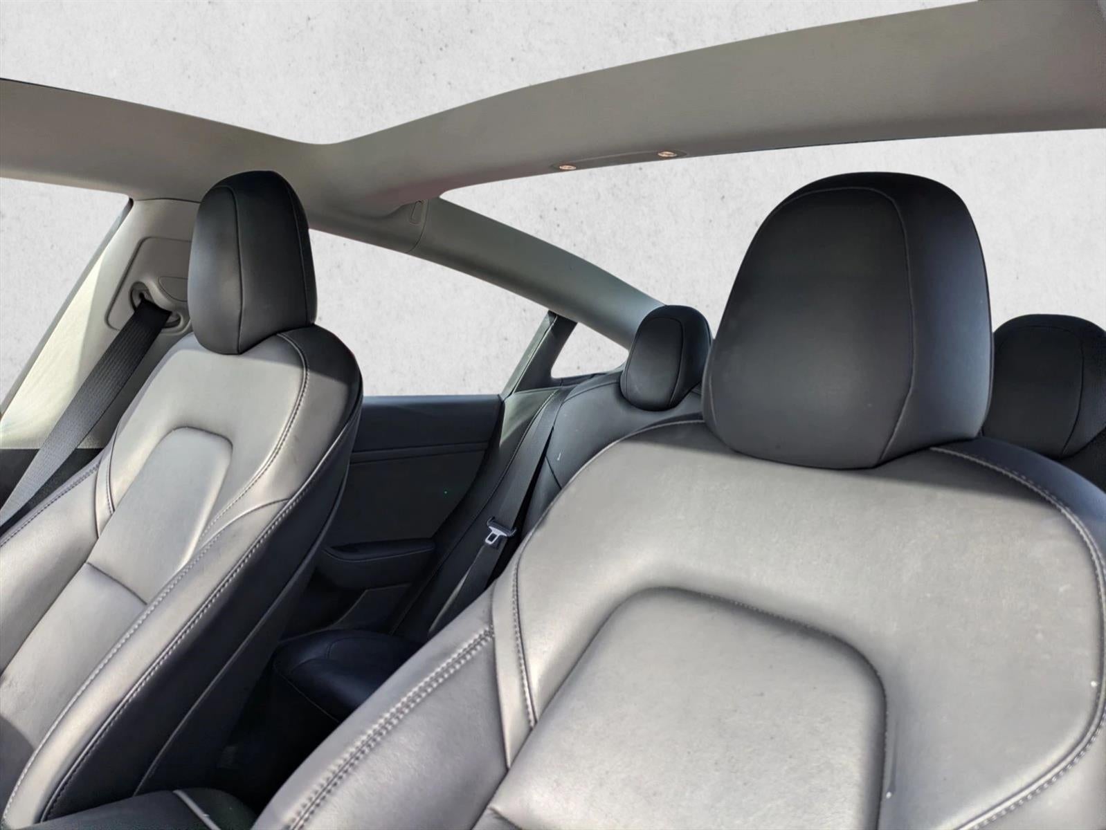 2022 Tesla Model 3 RWD