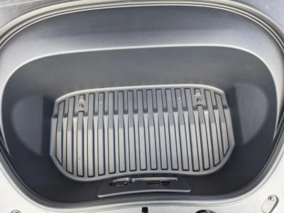 2025 Tesla Model 3 Standard RWD
