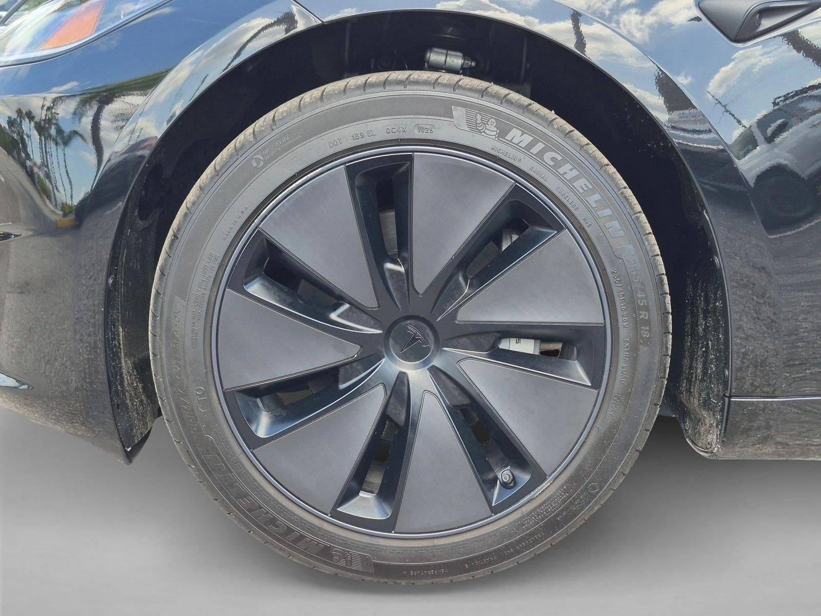 2025 Tesla Model 3 Standard RWD