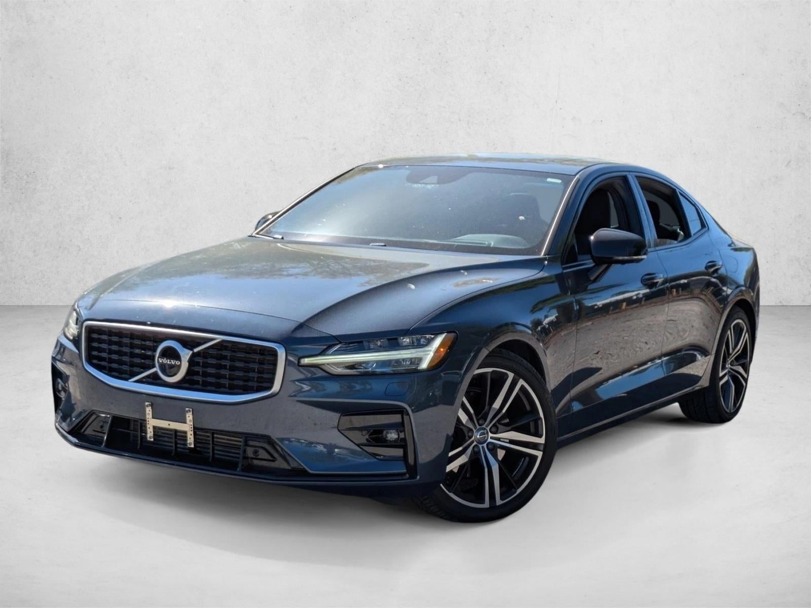 2019 Volvo S60 T5 FWD R-Design