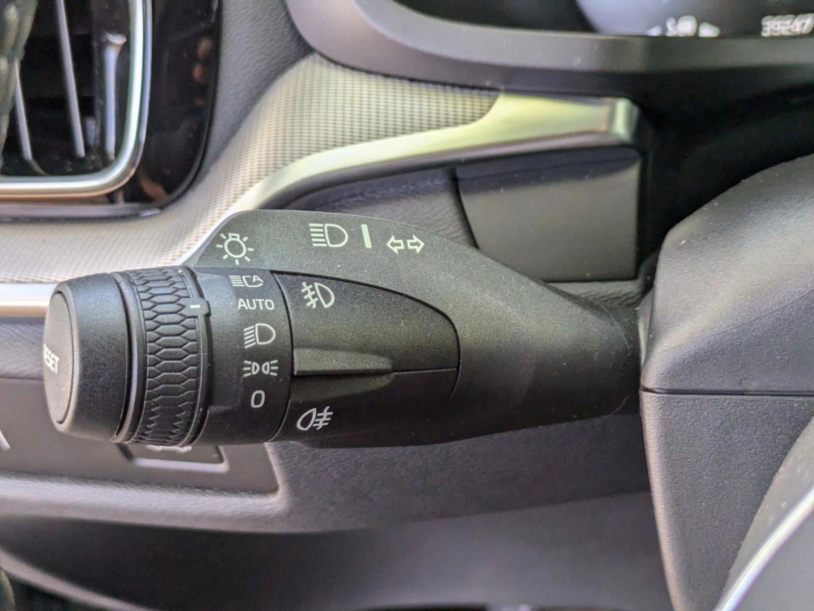 2019 Volvo S60 T5 FWD R-Design