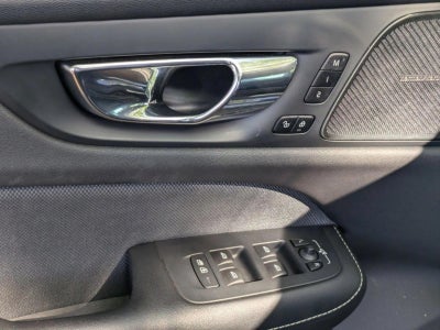 2019 Volvo S60 T5 FWD R-Design