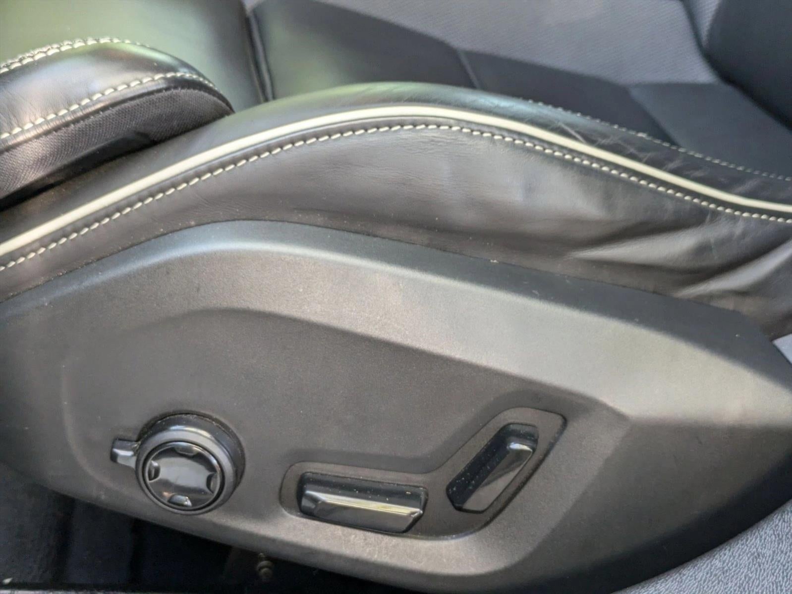 2019 Volvo S60 T5 FWD R-Design