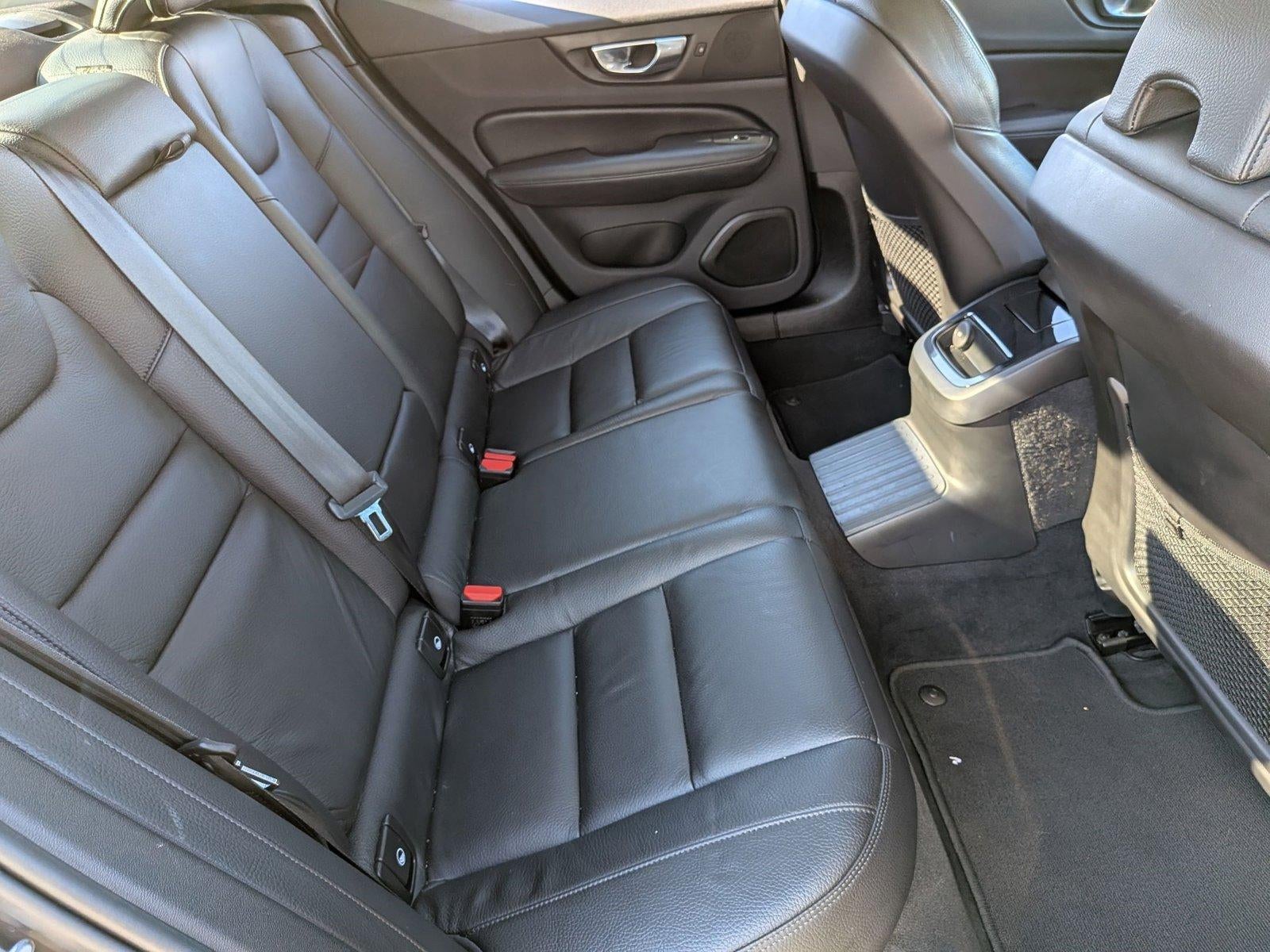 2023 Volvo S60 Recharge Plug-In Hybrid T8 eAWD PHEV Plus Dark Theme