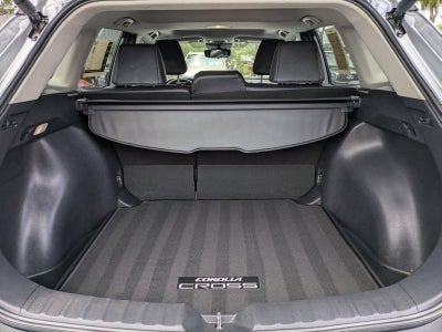 2025 Toyota Corolla Cross XLE 2WD (Natl)