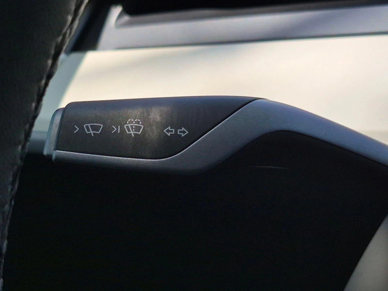 2025 Tesla Model Y Long Range RWD *Ltd Avail*