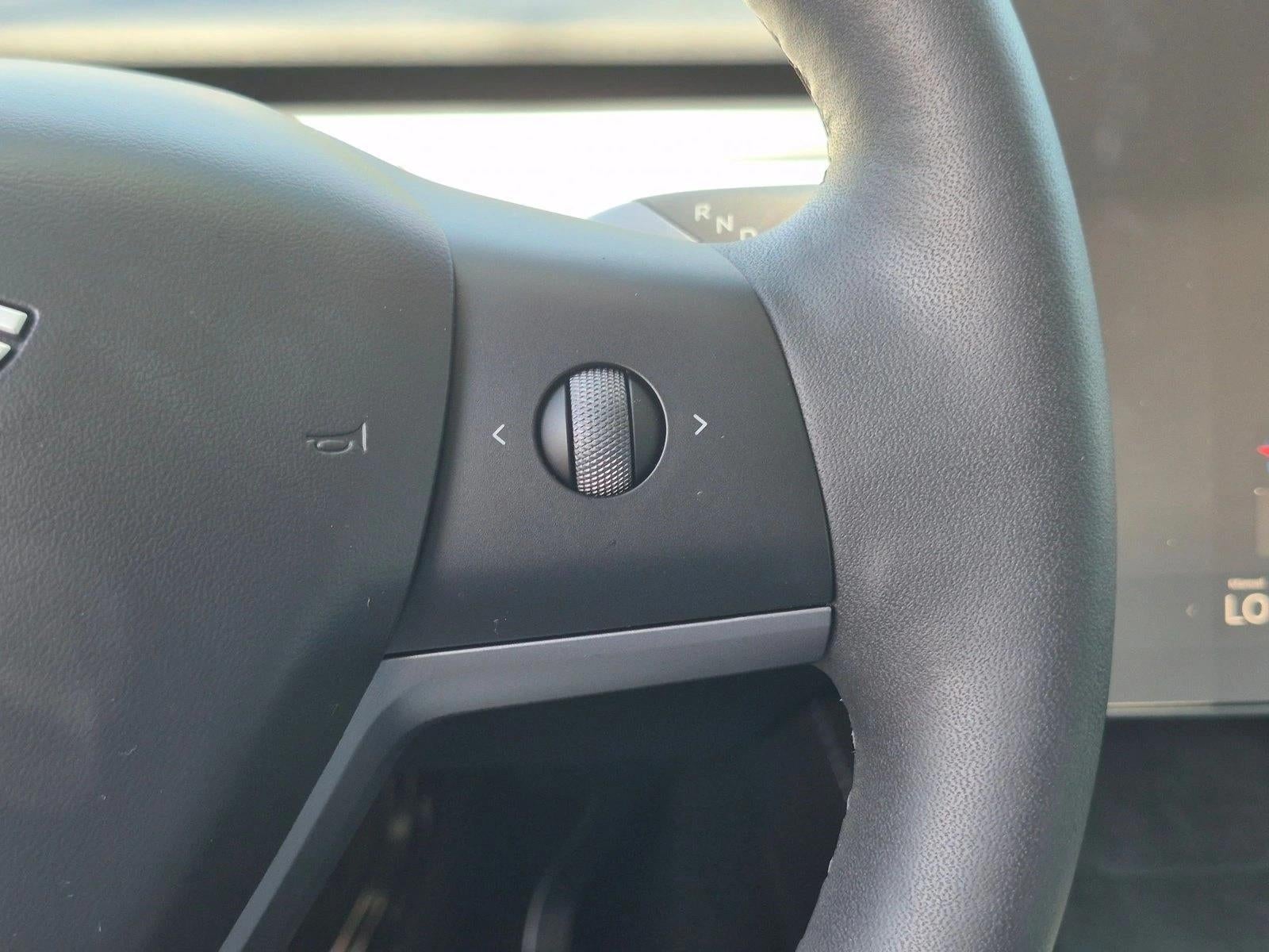 2025 Tesla Model Y Long Range RWD *Ltd Avail*