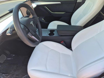 2025 Tesla Model Y Long Range RWD *Ltd Avail*