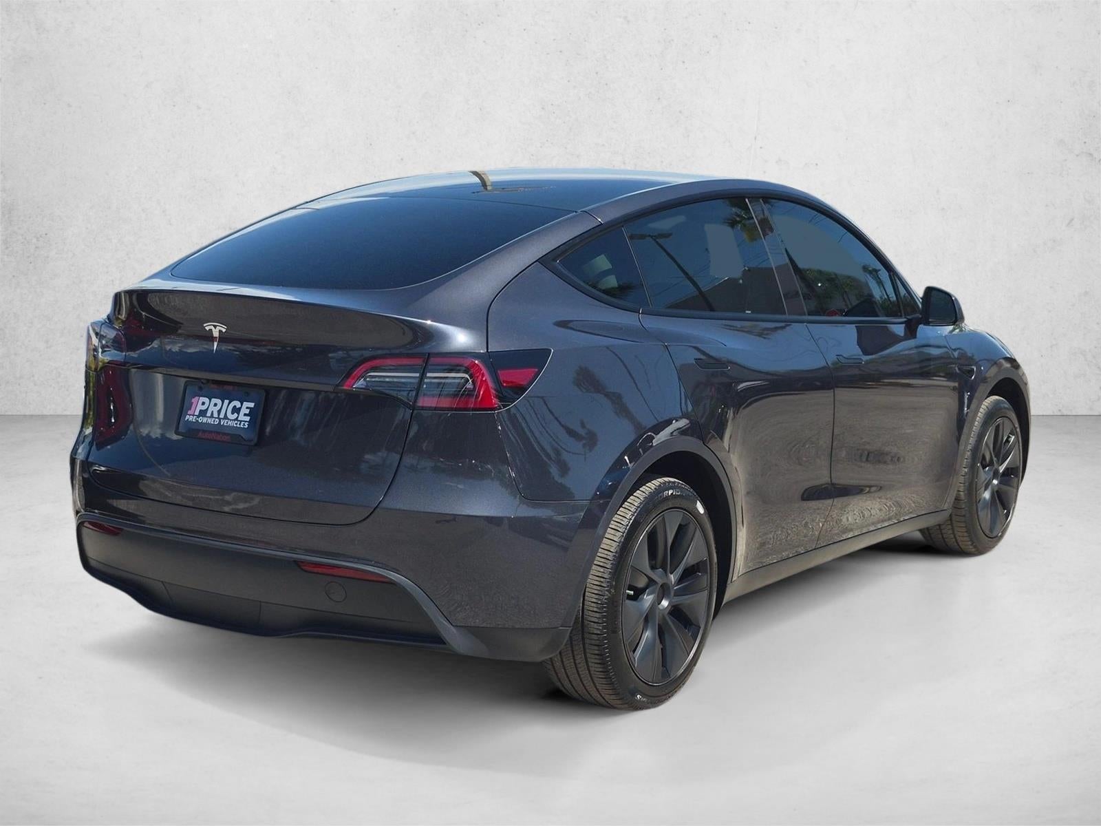 2025 Tesla Model Y Long Range RWD *Ltd Avail*