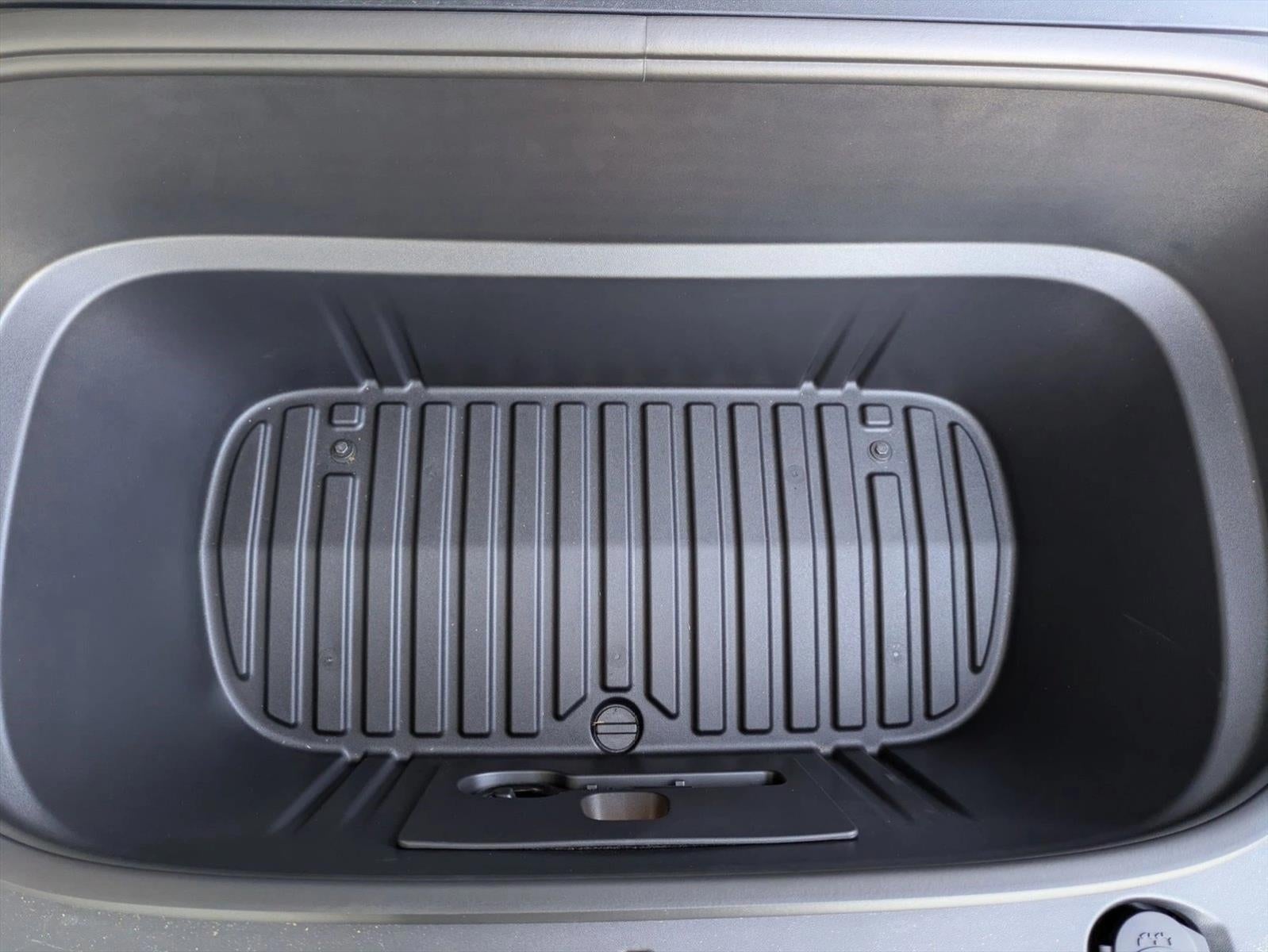 2026 Tesla Model Y Long Range Launch Series AWD *Ltd Avail*