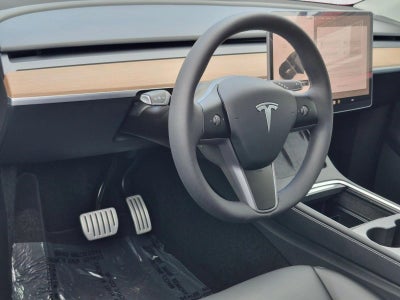 2025 Tesla Model Y Performance AWD *Ltd Avail*