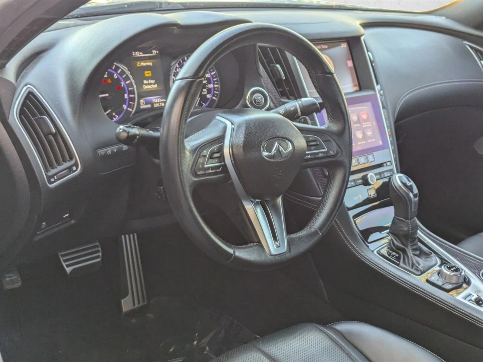 2017 INFINITI Q60 Sport RWD