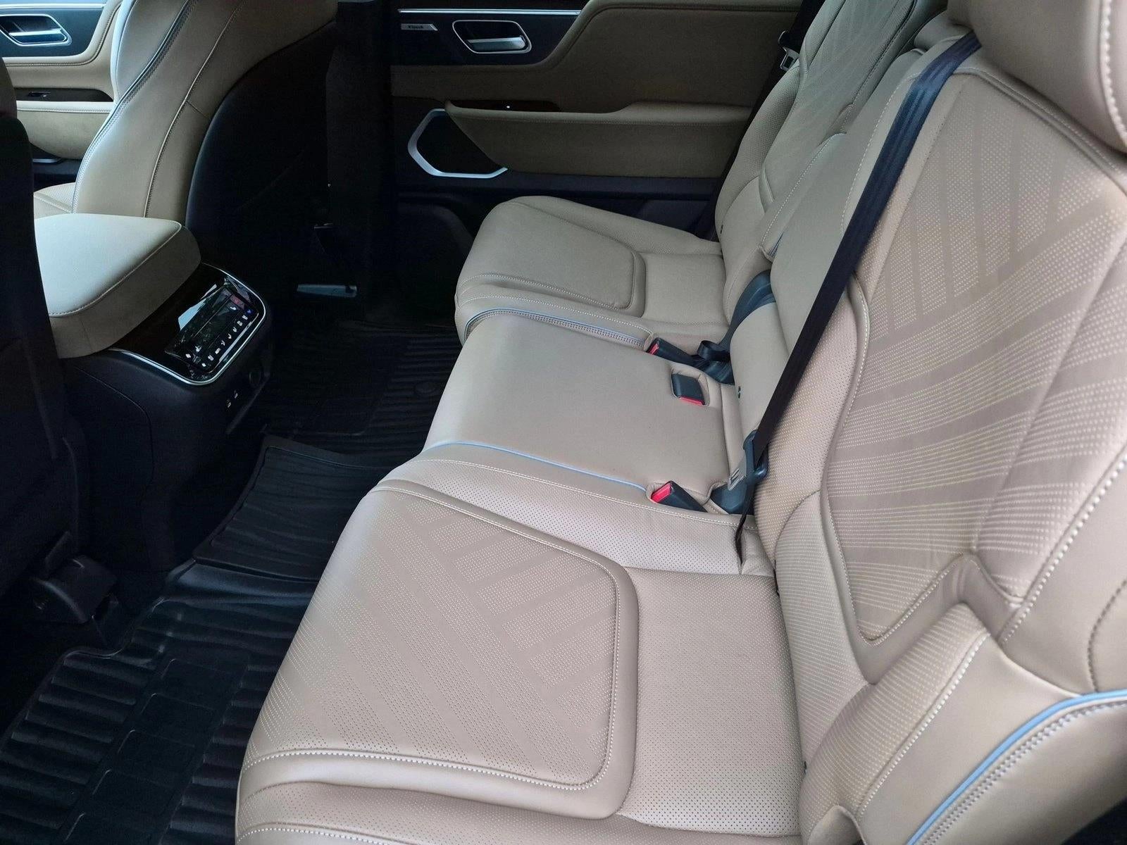 2025 INFINITI QX80 LUXE AWD