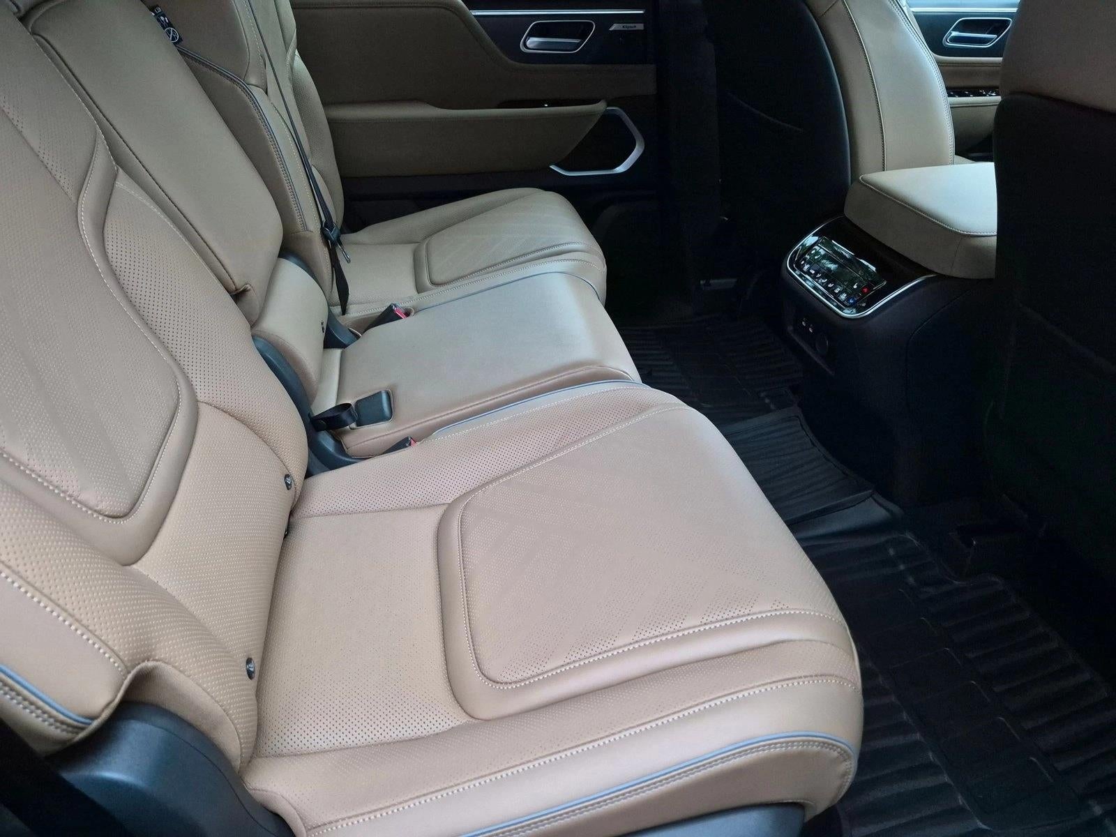2025 INFINITI QX80 LUXE AWD