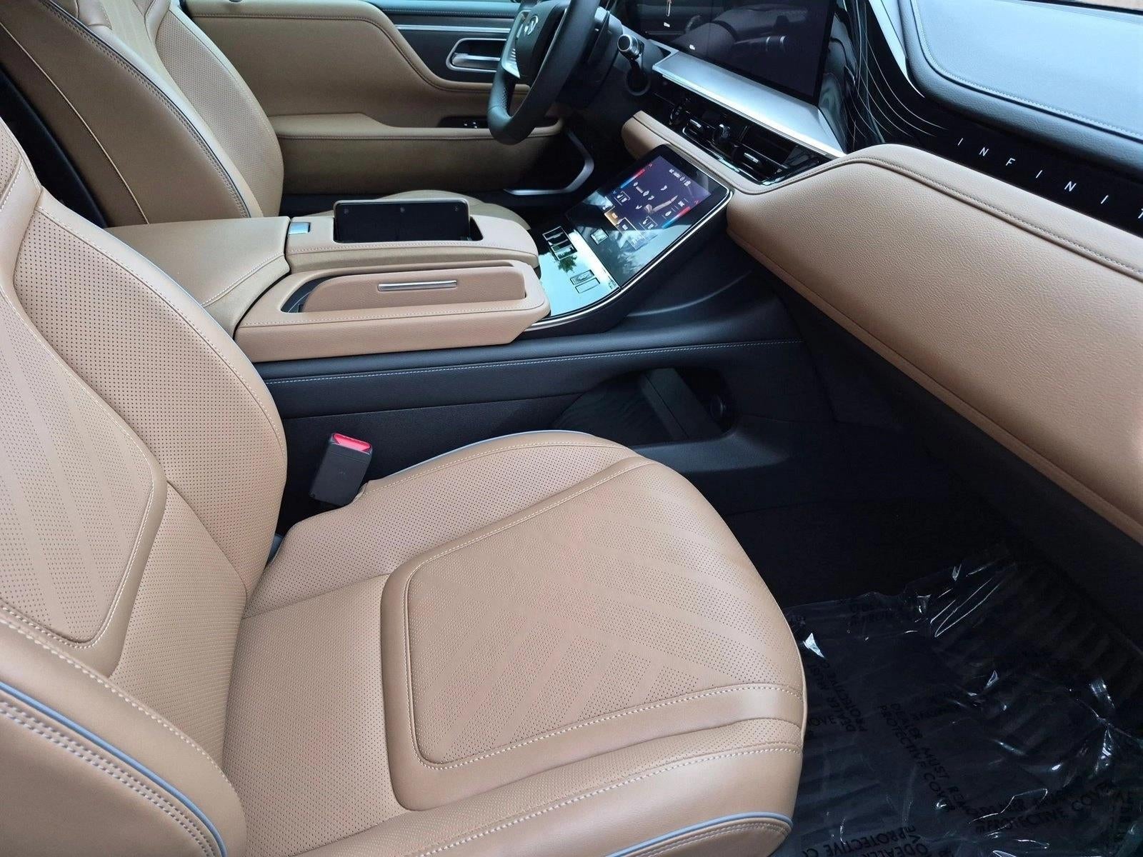 2025 INFINITI QX80 LUXE AWD