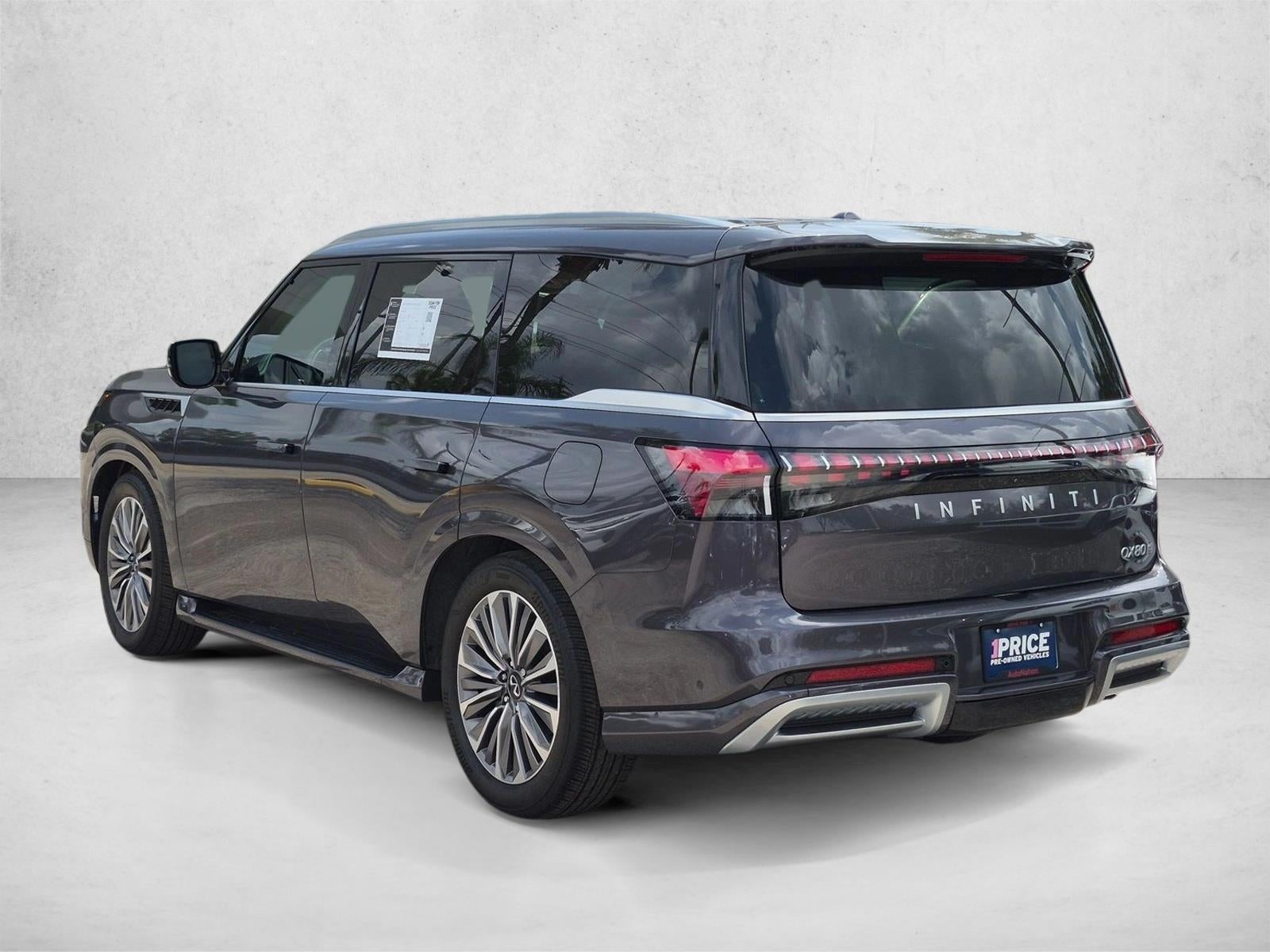 2025 INFINITI QX80 LUXE AWD