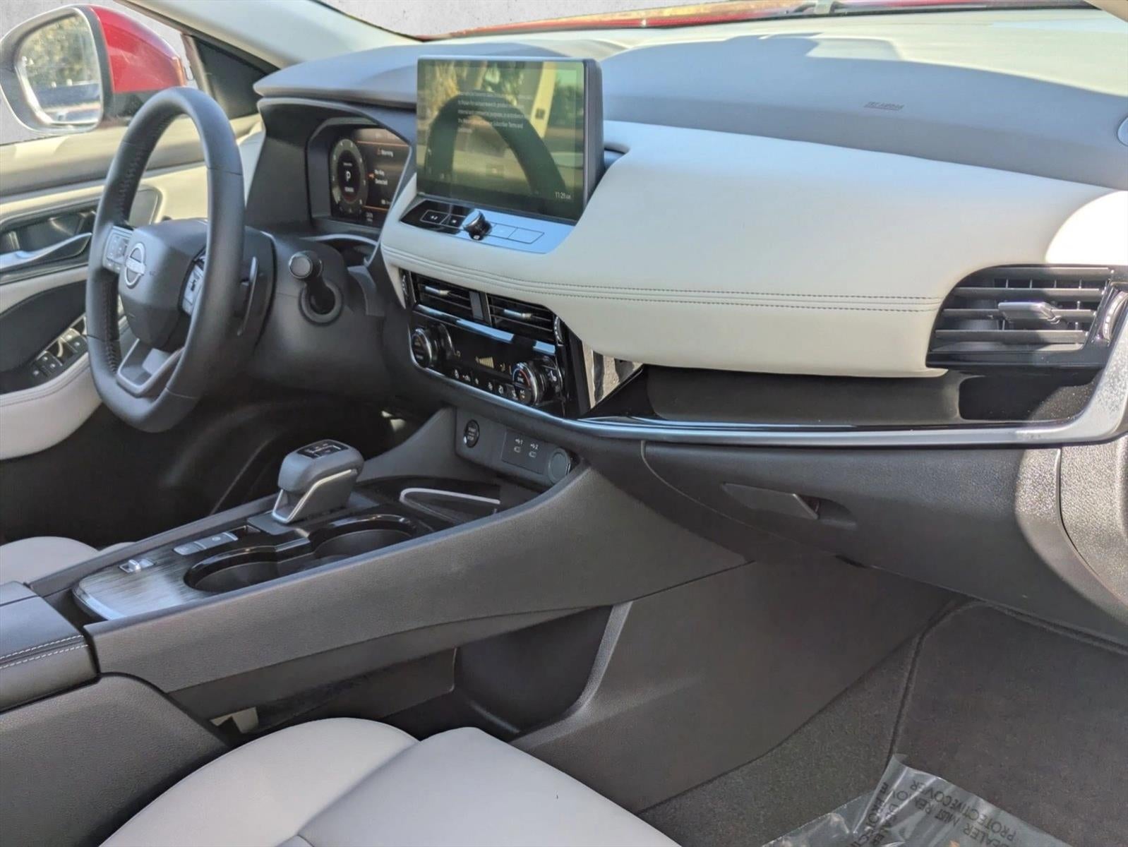 2025 Nissan Rogue FWD SL