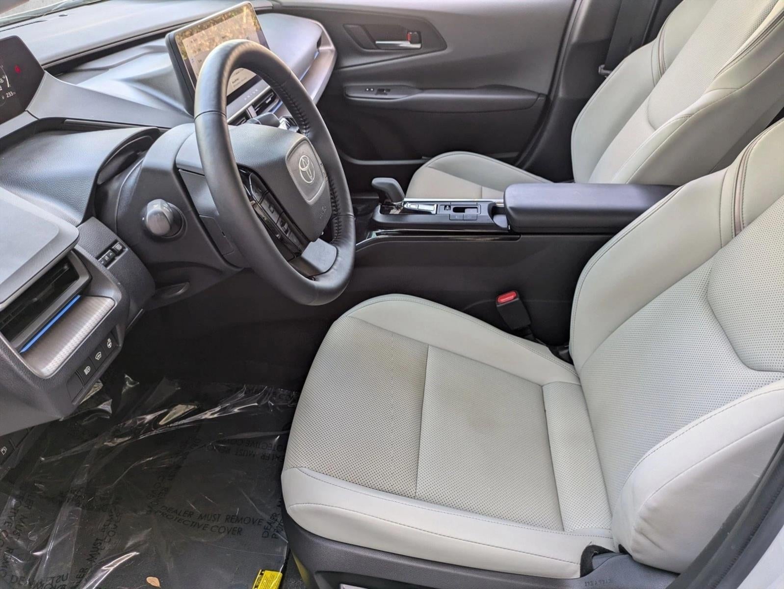 2023 Toyota Prius XLE (Natl)