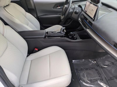 2023 Toyota Prius XLE (Natl)