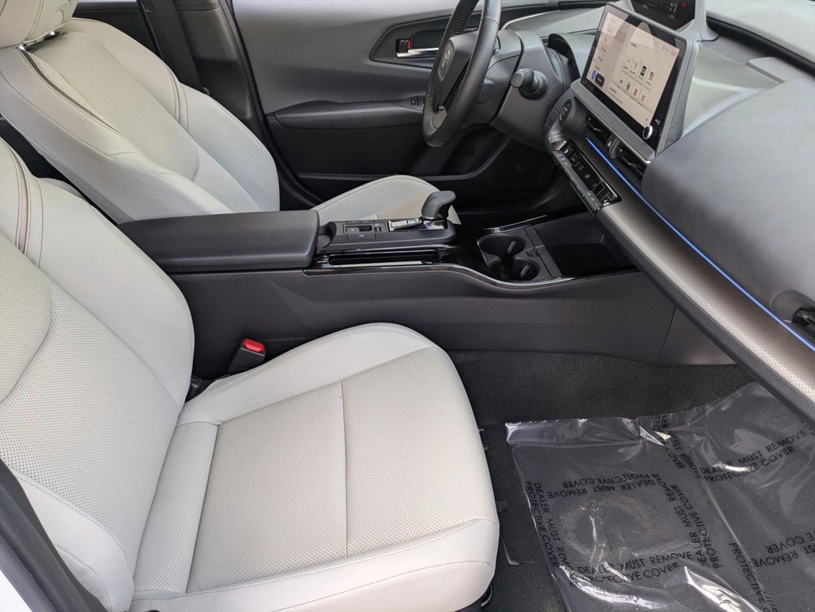 2023 Toyota Prius XLE (Natl)