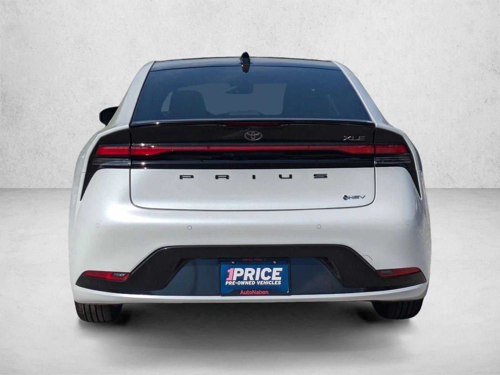 2023 Toyota Prius XLE (Natl)