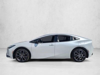 2023 Toyota Prius XLE (Natl)