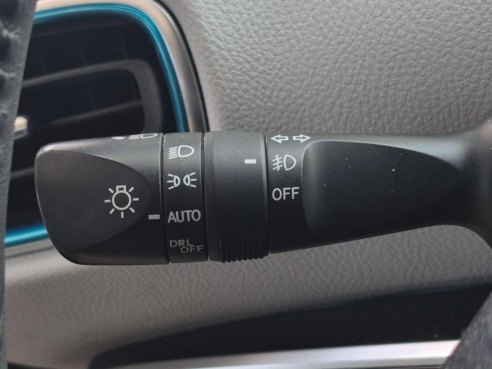 2018 Toyota Prius Prime Advanced (Natl)