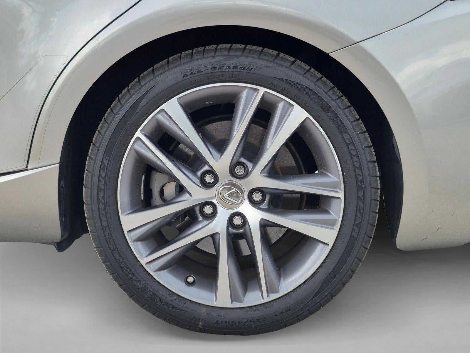 2020 Lexus IS 300 RWD
