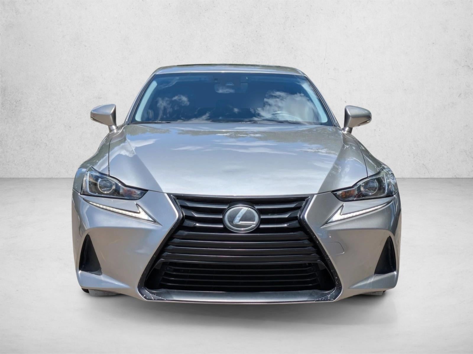 2017 Lexus IS Turbo RWD