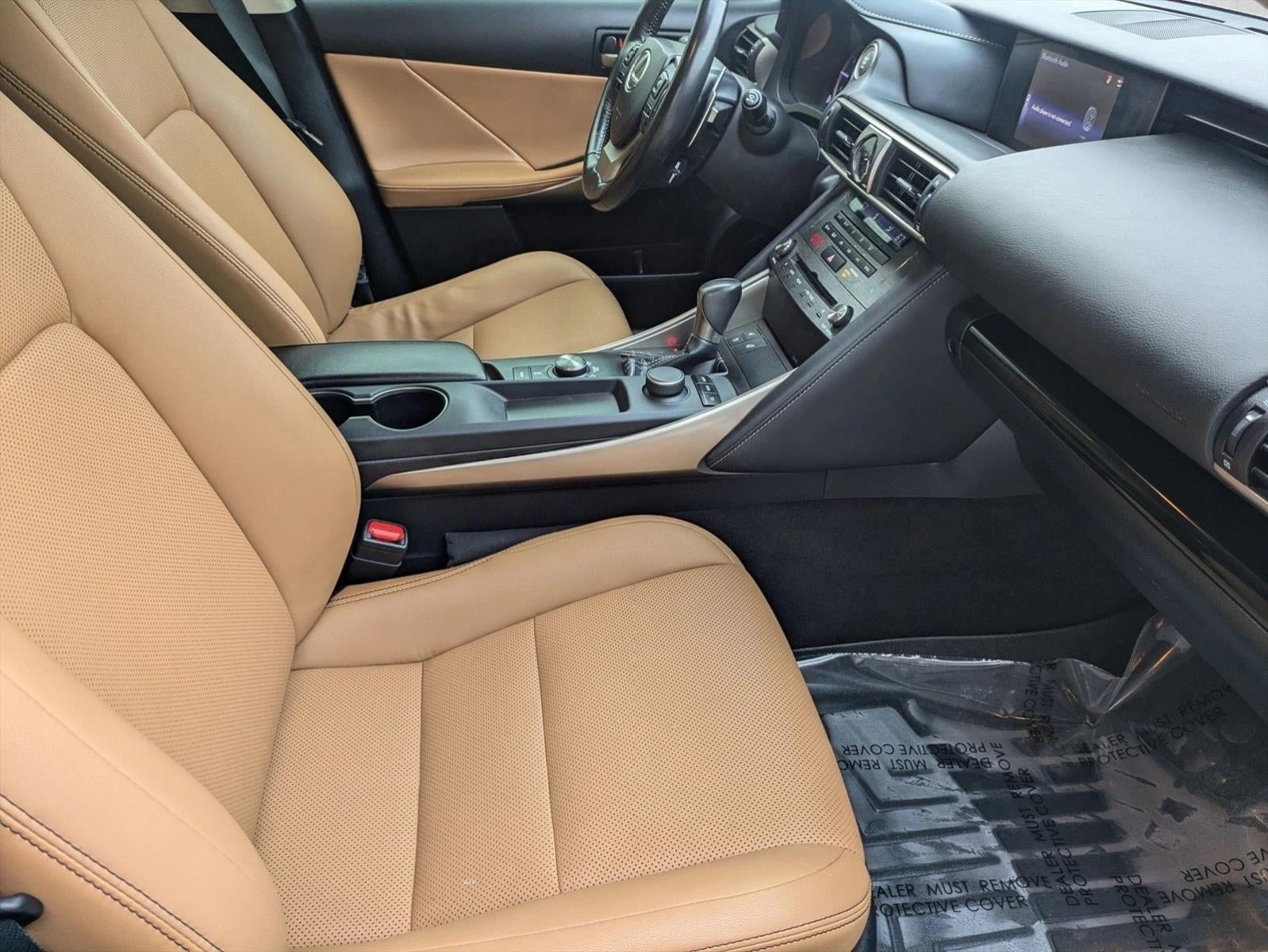 2019 Lexus IS 300 RWD